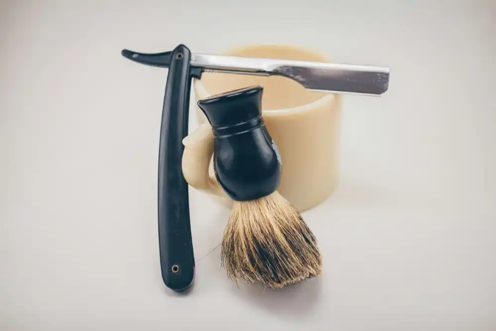 How to shave for beginners Cut Throat Razor